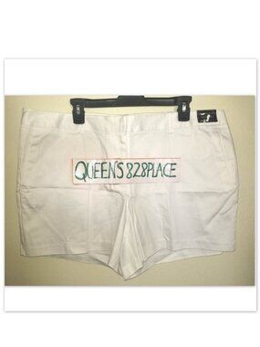 ⬇⬇⬇ NWT Attention 18 White Stretch Shorts
